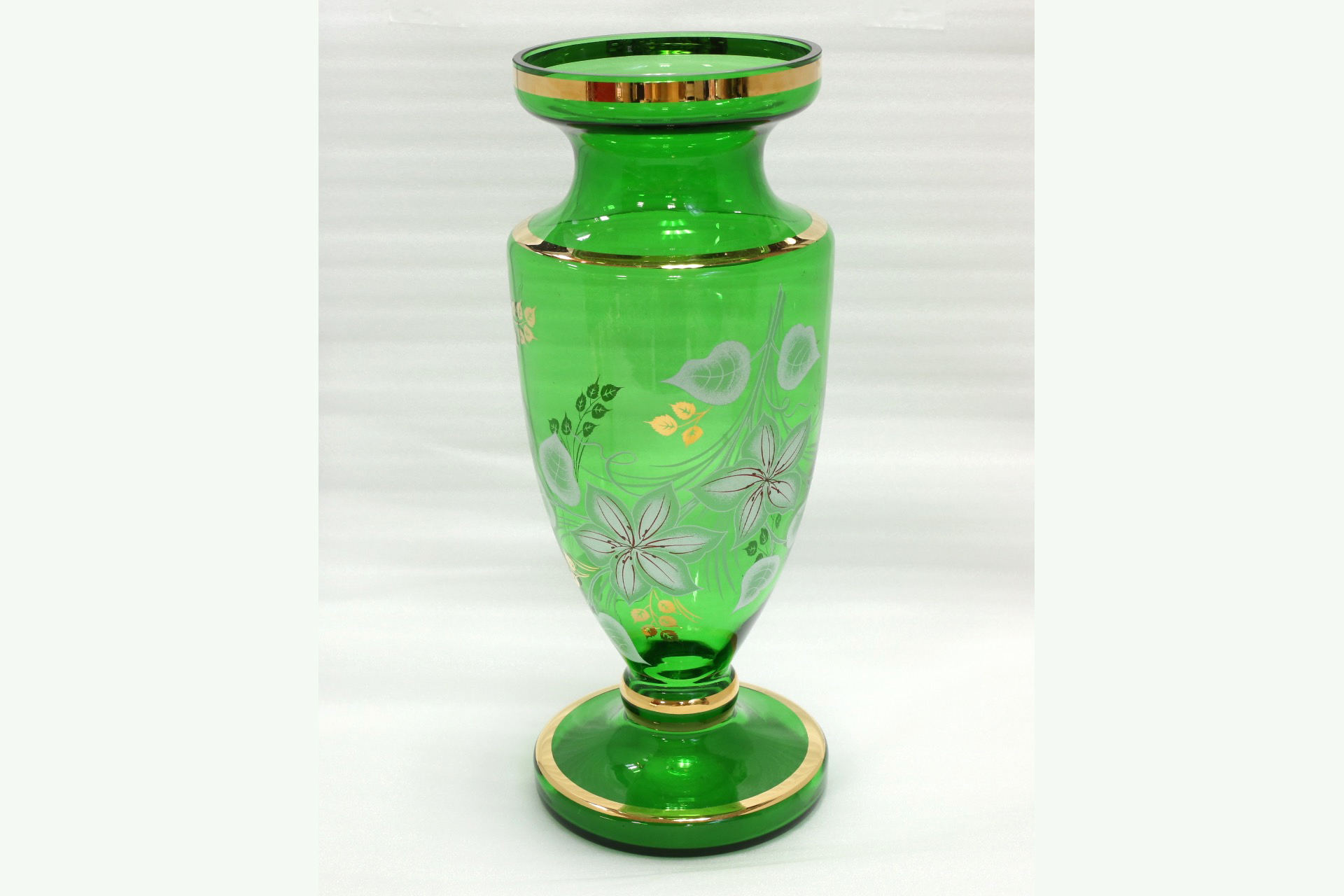 ボヘミアンガラス 花瓶 チェコ製 - 花瓶・フラワースタンド